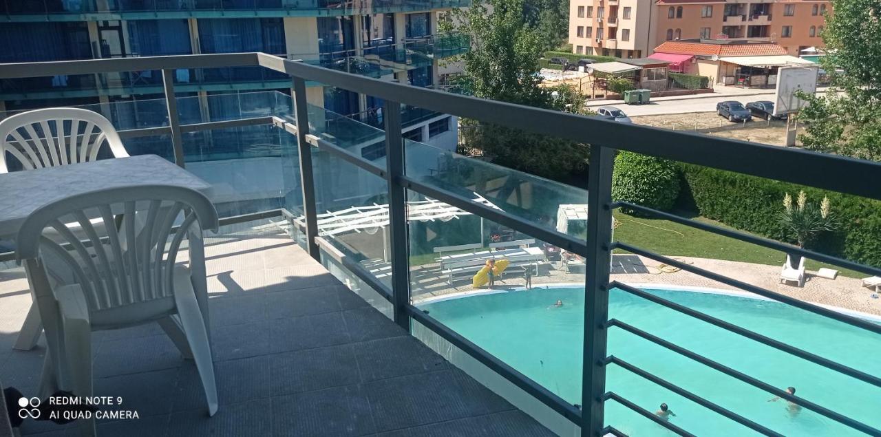 Modern 2 Bedroom Apartment In Top Location In Sunny Beach Just 150 Meters From Casino Platinum Buitenkant foto